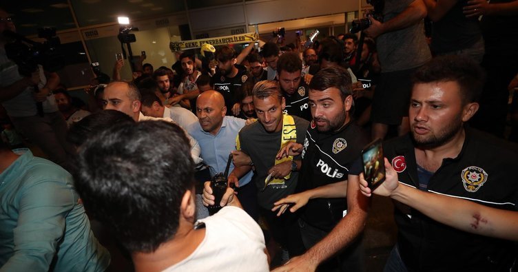 Soldado, Göztepe maçında oynayacak mı?