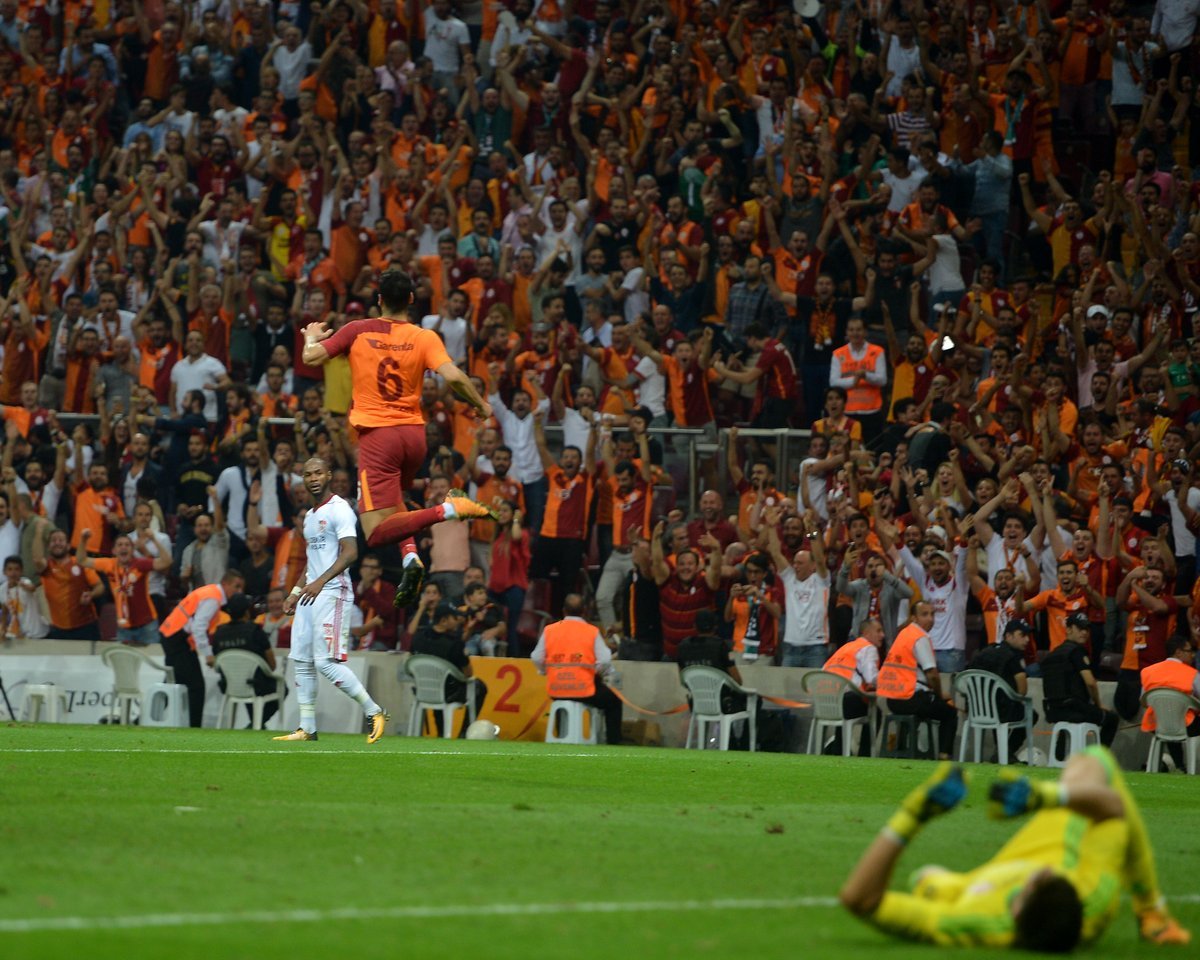 Tolga Ciğerci’nin içinden canavar çıktı