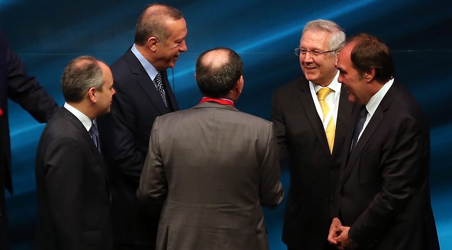 'Yıldırım Demirören'den Aziz Yıldırım'a gönderme