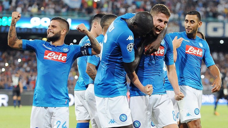 12. Napoli
