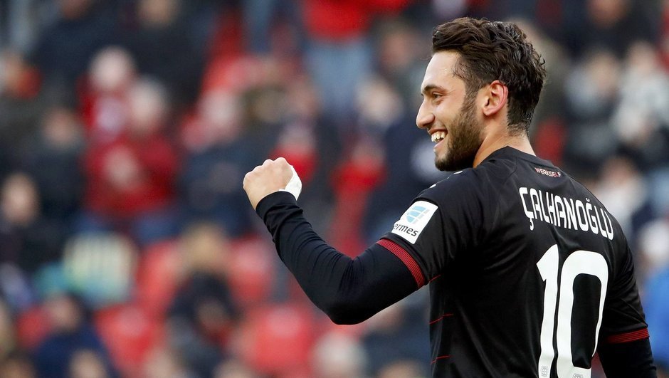 2. Hakan Çalhanoğlu - 91