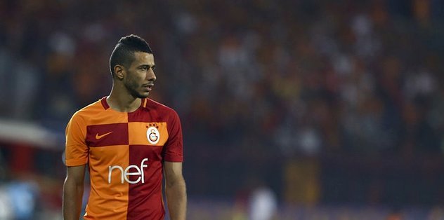  Sneijder’i aratıyor