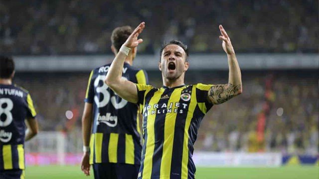 ' Fenerbahçeli futbolculardan Valbuena'ya şok tepki