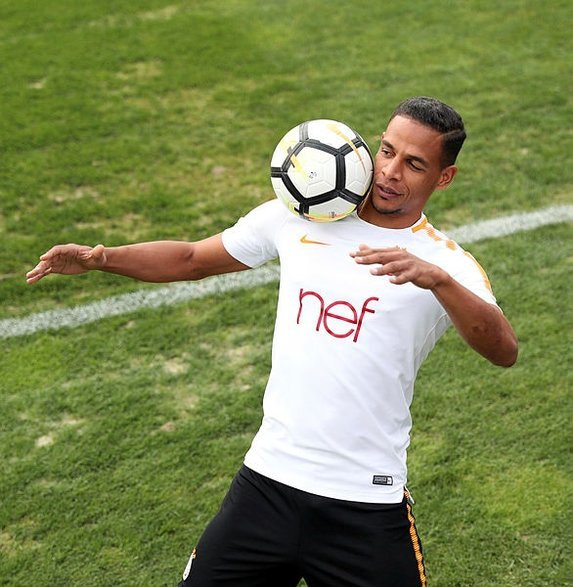  FERNANDO