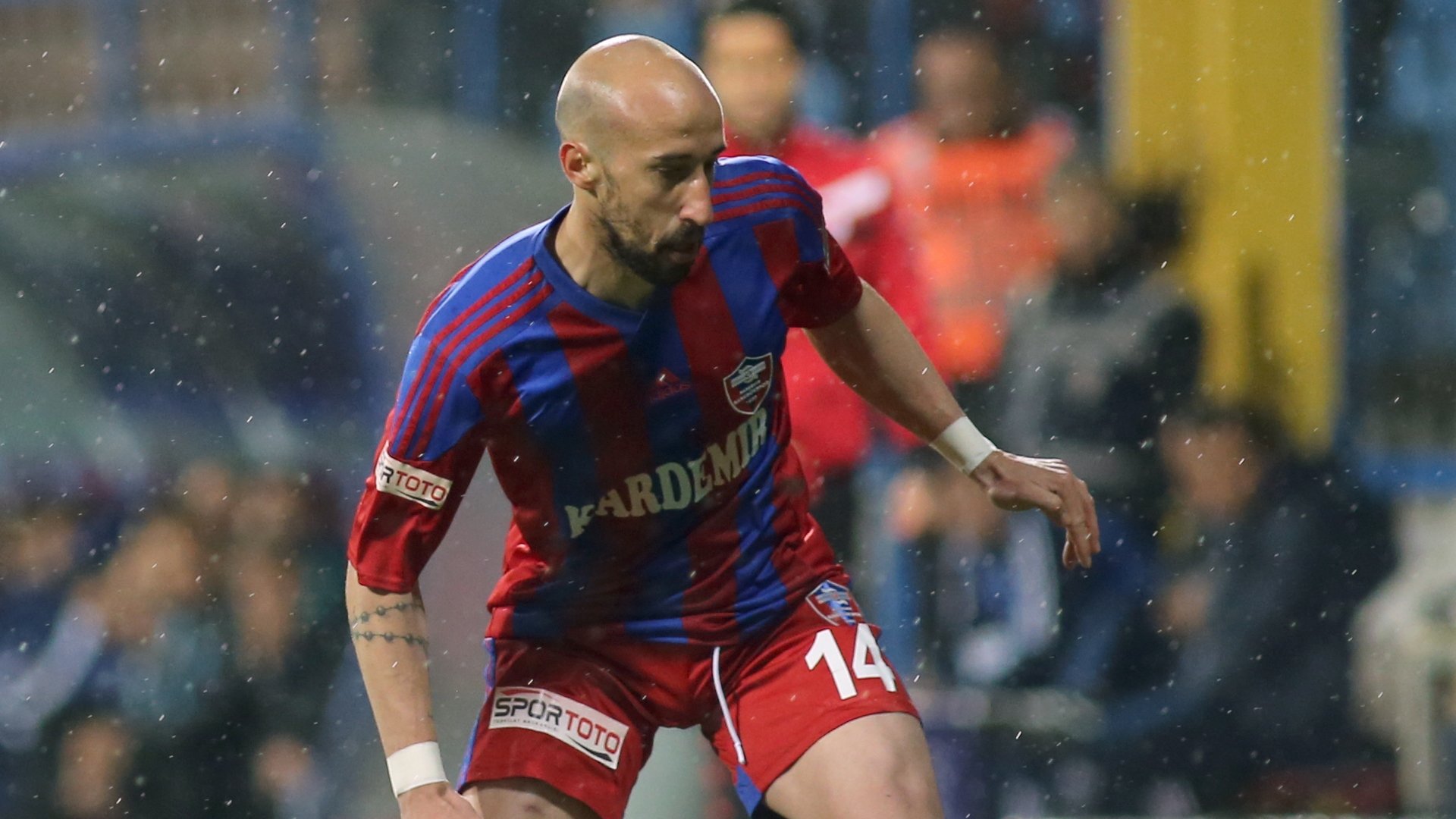 Galatasaray Latovlevici’yi transfer etti