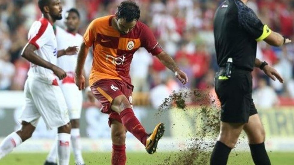  Selçuk İnan: Kimseden zorla kaptanlık almam