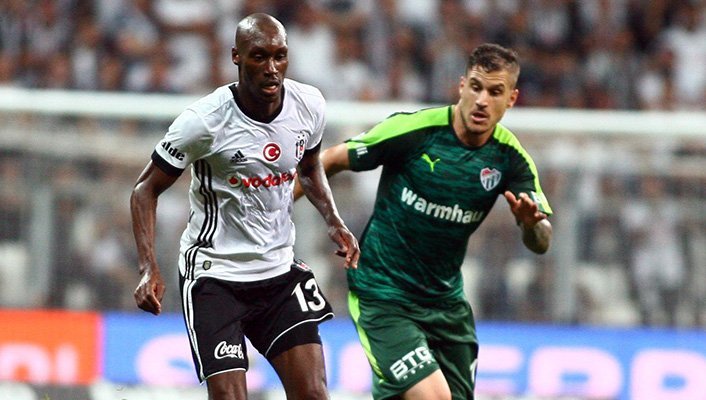Atiba Hutchinson - 80