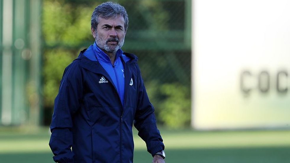 Aykut Kocaman’dan flaş rapor! Robin van Persie...