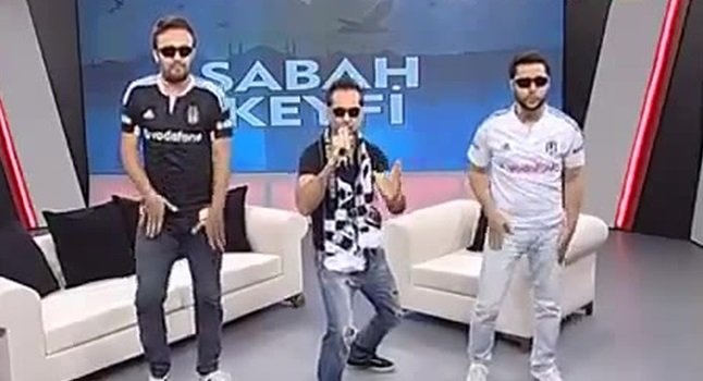 'Beşiktaş, Porto'yu yıkınca capsler patladı