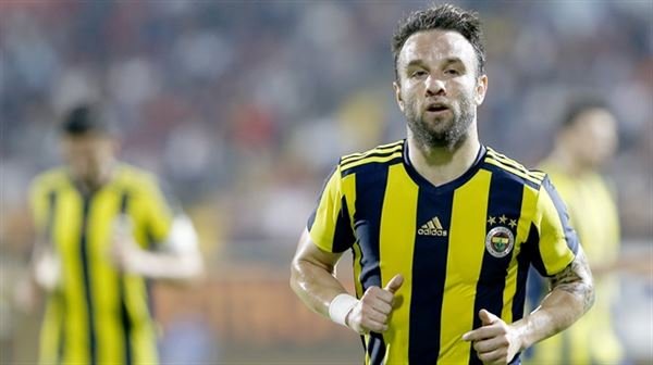 Beşiktaş'a Valbuena için kritik uyarı! Şenol Güneş...