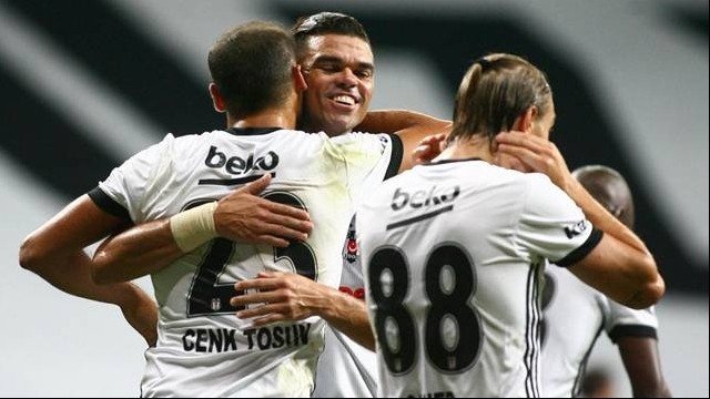'Beşiktaş'ta ayrılık iddiasına flaş yanıt!