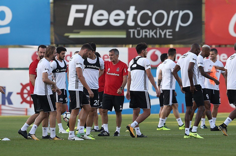 Beşiktaş'ta forma için hırs küpü olan futbolcu