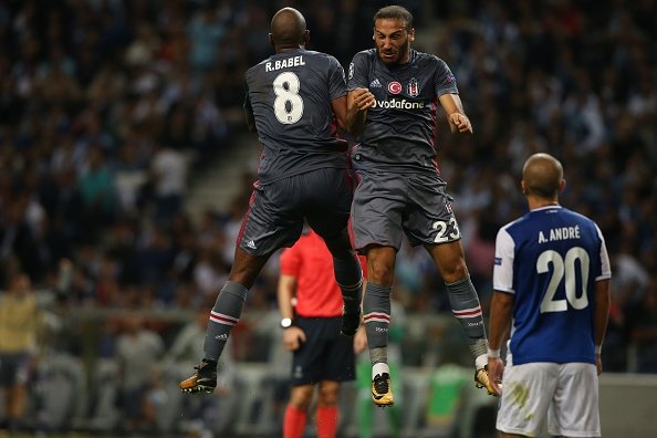 Beşiktaş'tan Fenerbahçe ve Galatasaray'a büyük taş! 