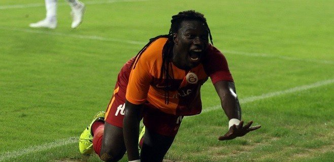 Bir Jardel, bir de Gomis!