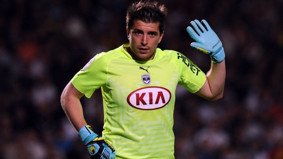 Cedric Carrasso Galatasaray’da!