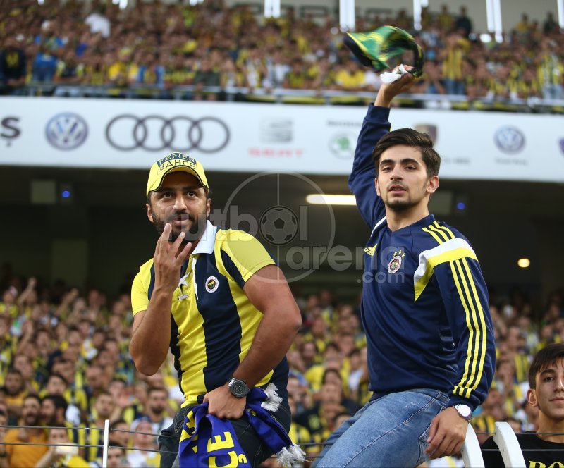 'Derbiyle ilgili TV'de yayınlanmayan kareler!