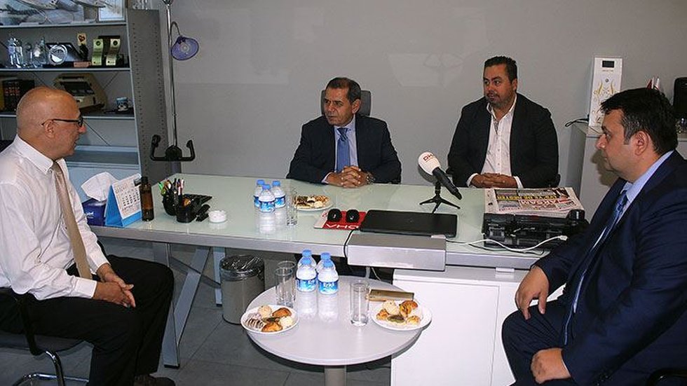 Dursun Özbek: Hem taraftarımız mutlu, hem mali yapımız düzgün