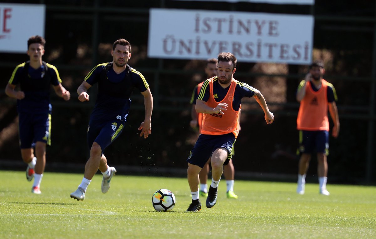 Fenerbahçe’de gerçek ortaya çıktı! Sadece Valbuena...