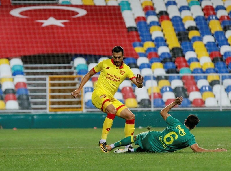 Fenerbahçe’de oynamak için sabırsızlanan futbolcu