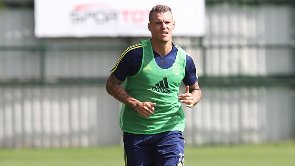 Fenerbahçe’de Skrtel sıkıntısı!