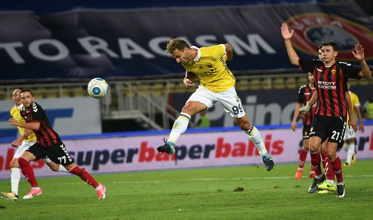 Flaş! Fenerbahçe, Everton'dan haber bekliyor