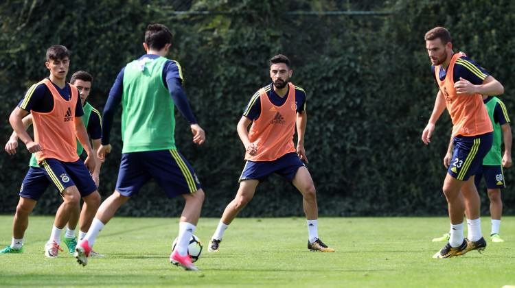 Flaş! Fenerbahçe'nin transferi direkten döndü