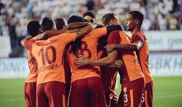 Galatasaray 8 yıllık rekoru kırdı