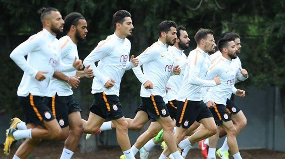 Galatasaray hız kesmiyor