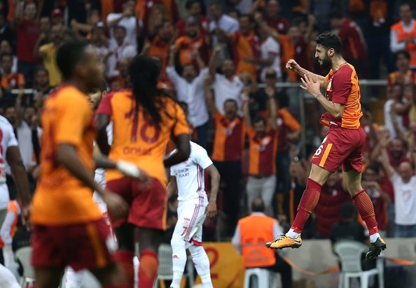 Galatasaray, UEFA ile masaya oturuyor