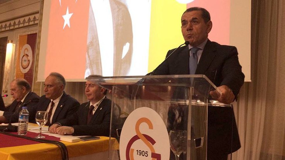 Galatasaray’dan menajerlere servet...