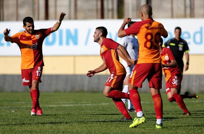 Galatasaray'ın gözdesi için teknik direktörü açıkladı