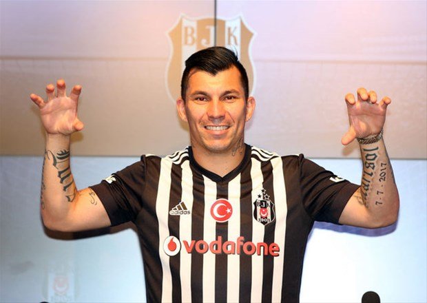 GARY MEDEL -