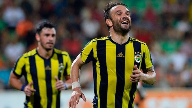 GENÇLERE TAŞ ÇIKARTTI!