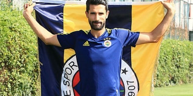 Gülüp geçiyorum