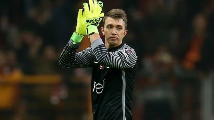 İşte Galatasaray'da Muslera'nın problemi