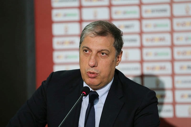 Levent Nazifoğlu imza topluyor! Karşı atak