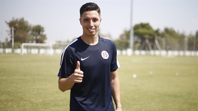 Nasri - 82