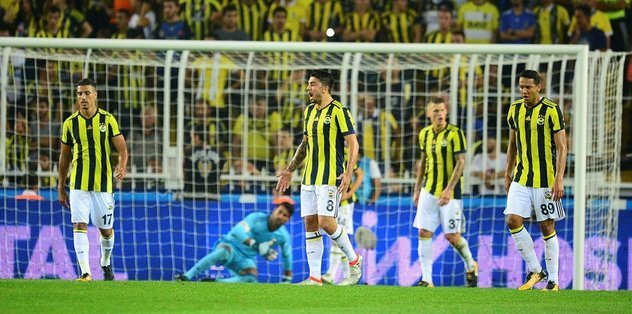 Sadece o mu savaşıyor!