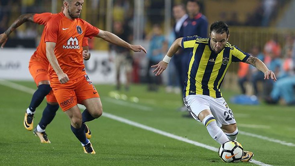 Valbuena’nın beğendiği fotoğraf olay oldu!