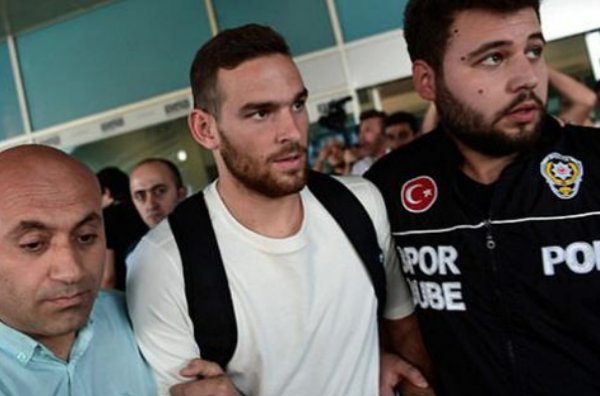 Vincent Janssen Fenerbahçe’de!
