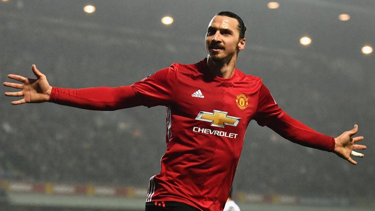 <h2>Zlatan Ibrahimovic - İsveç (Bosna Hersek Asıllı)</h2>