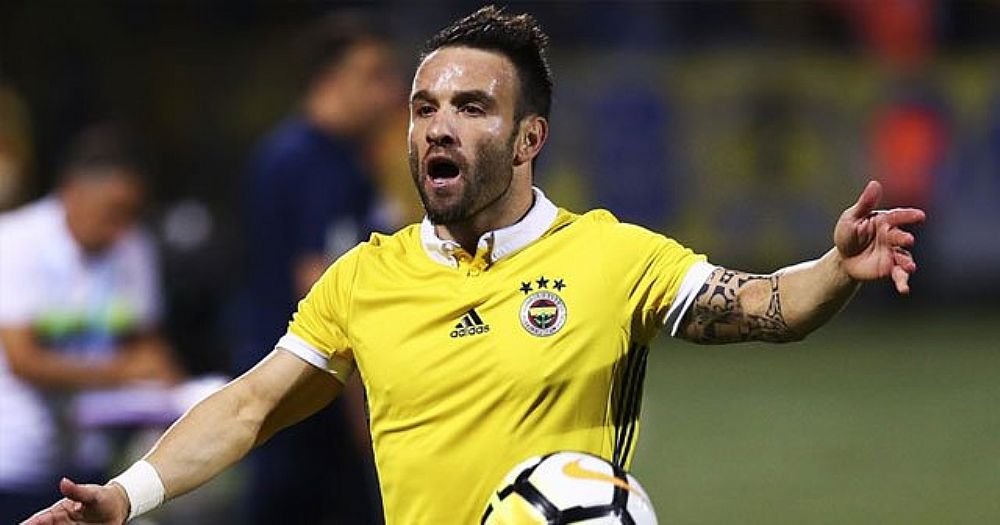 ' Fenerbahçe'de Valbuena içini Kameni'ye döktü! 