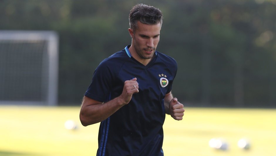 ' İngilizler duyurdu! Van Persie'nin yeni takımı...
