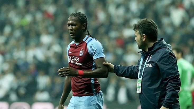 Rodallega Galatasaray maçında yok