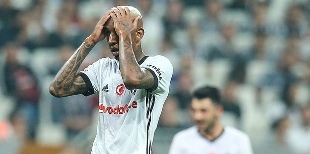 Anderson Talisca’ya teknik ekipten uyarı