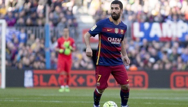 Arda Turan’ın transferi ’Selçuk İnan’ paylaşımına takılmış!
