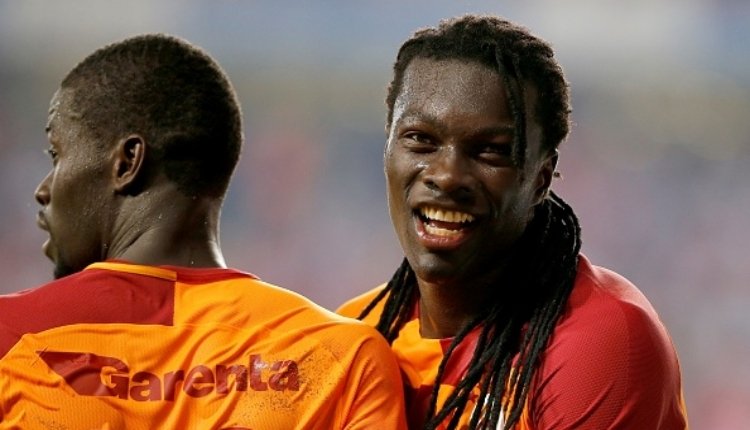 Bafetimbi Gomis farkını yöne ortaya koydu! Bakın ne yaptı