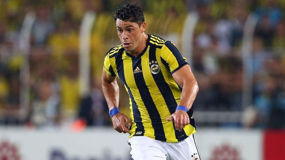 ’Benim yerim forvet arkası’