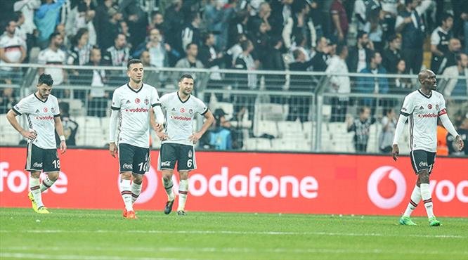 Beşiktaş maçı öncesi şok! Yıldız futbolcu...