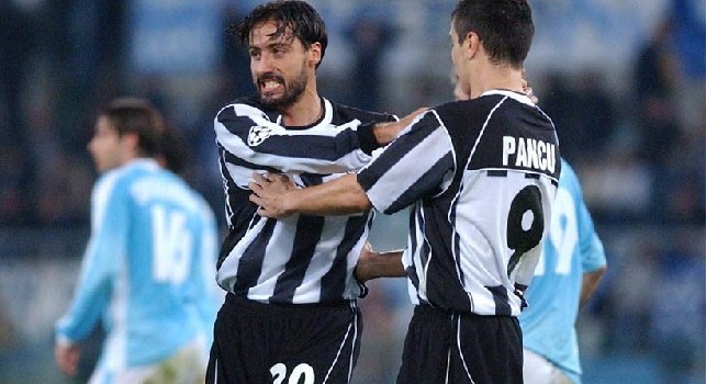 Eski Beşiktaşlı futbolcunun görevine son verdiler